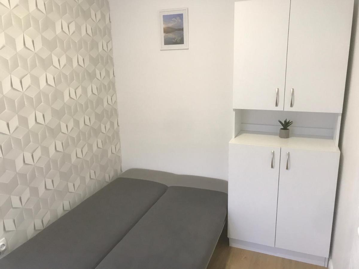 Apartman Kristina Free Parking Novi Sad Exterior foto