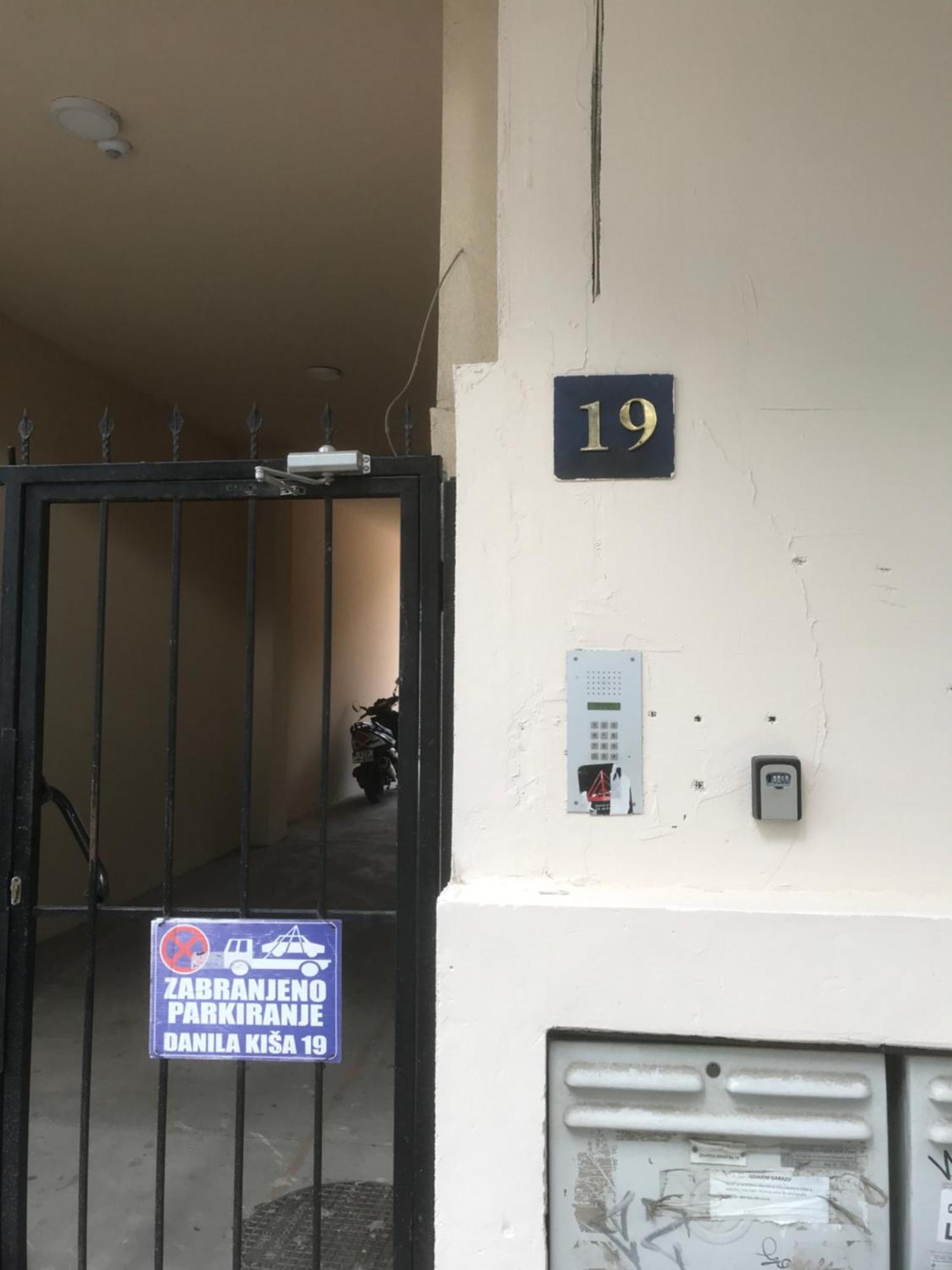 Apartman Kristina Free Parking Novi Sad Exterior foto